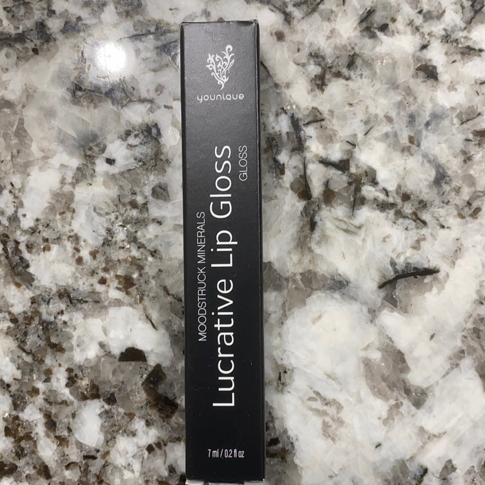 Lunar lip gloss